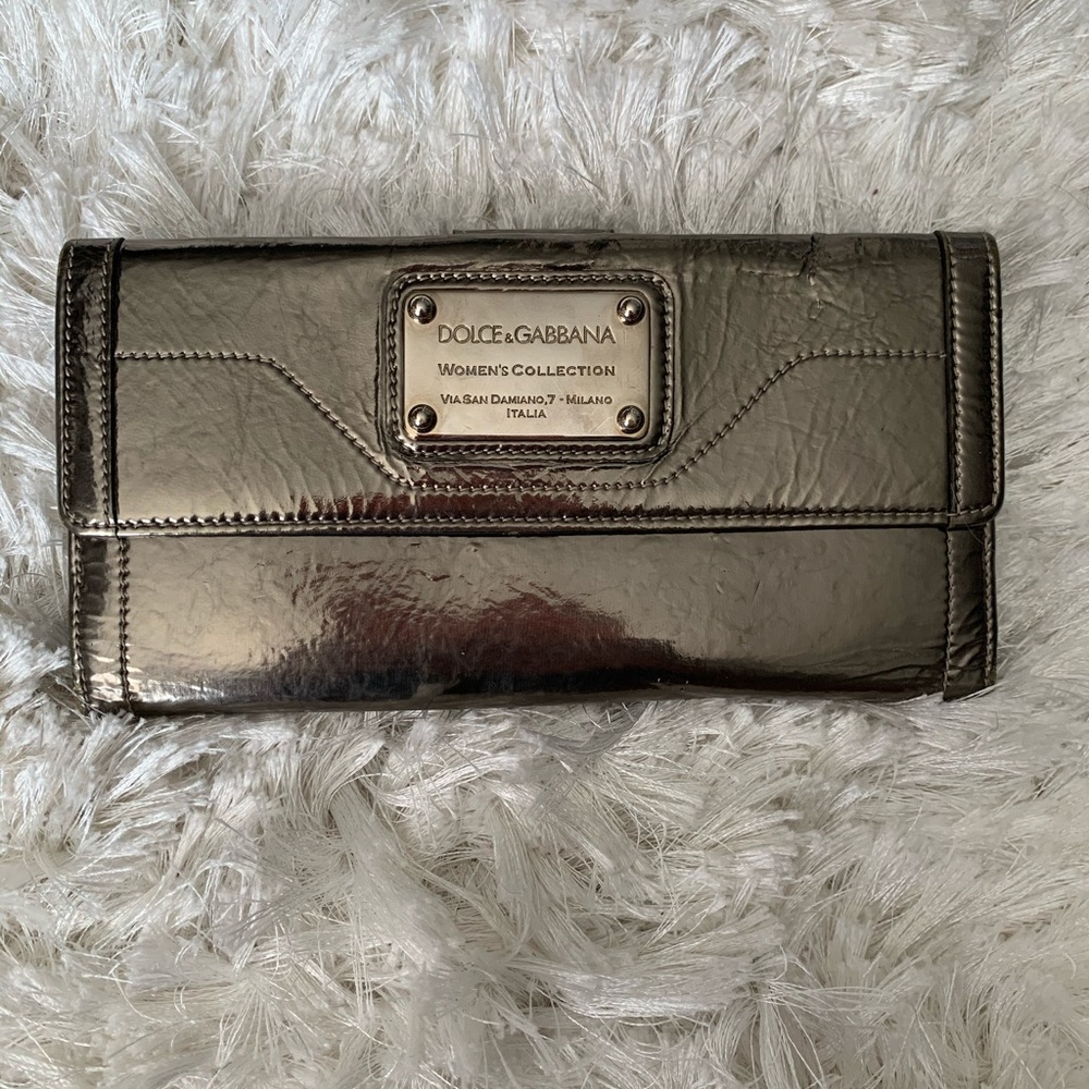 Authentic Dolce & Gabbana checkbook wallet